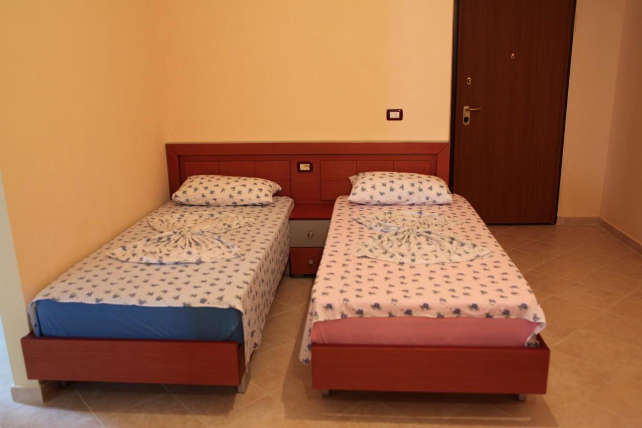 Bakija Apartments ساراندا الغرفة الصورة