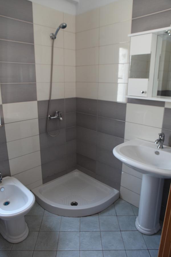 Bakija Apartments ساراندا المظهر الخارجي الصورة